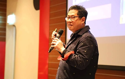 Index Creative Village X Com Arts AU in the special talk session entitled “Clash de Cartier Projection Mapping Behind the Scenes”